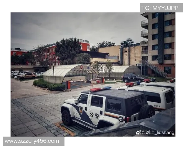 深圳极限运动队的防反体系探秘与战术创新分析 深圳极限运动队的防反体系探秘与战术创新分析